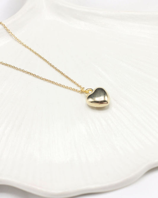 Minimal Heart Necklace