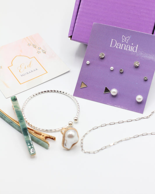 Eid Box ( 1 Eid Card Free )