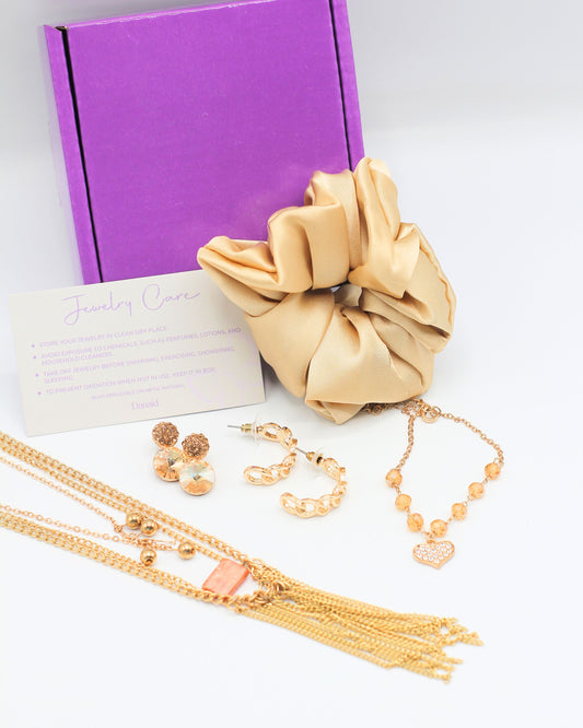 Mini Gift Box (1 Scrunchie Free)
