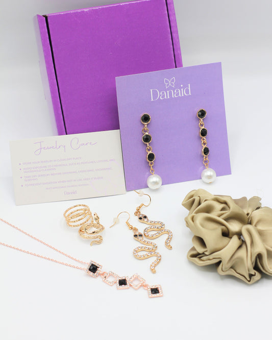 Mini Gift Box (1 Scrunchie Free)