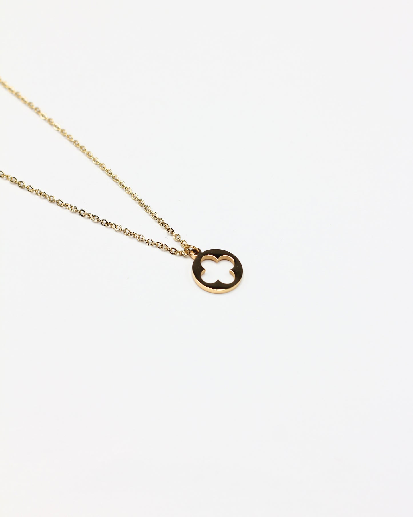 Golden Hollow Clover Necklace