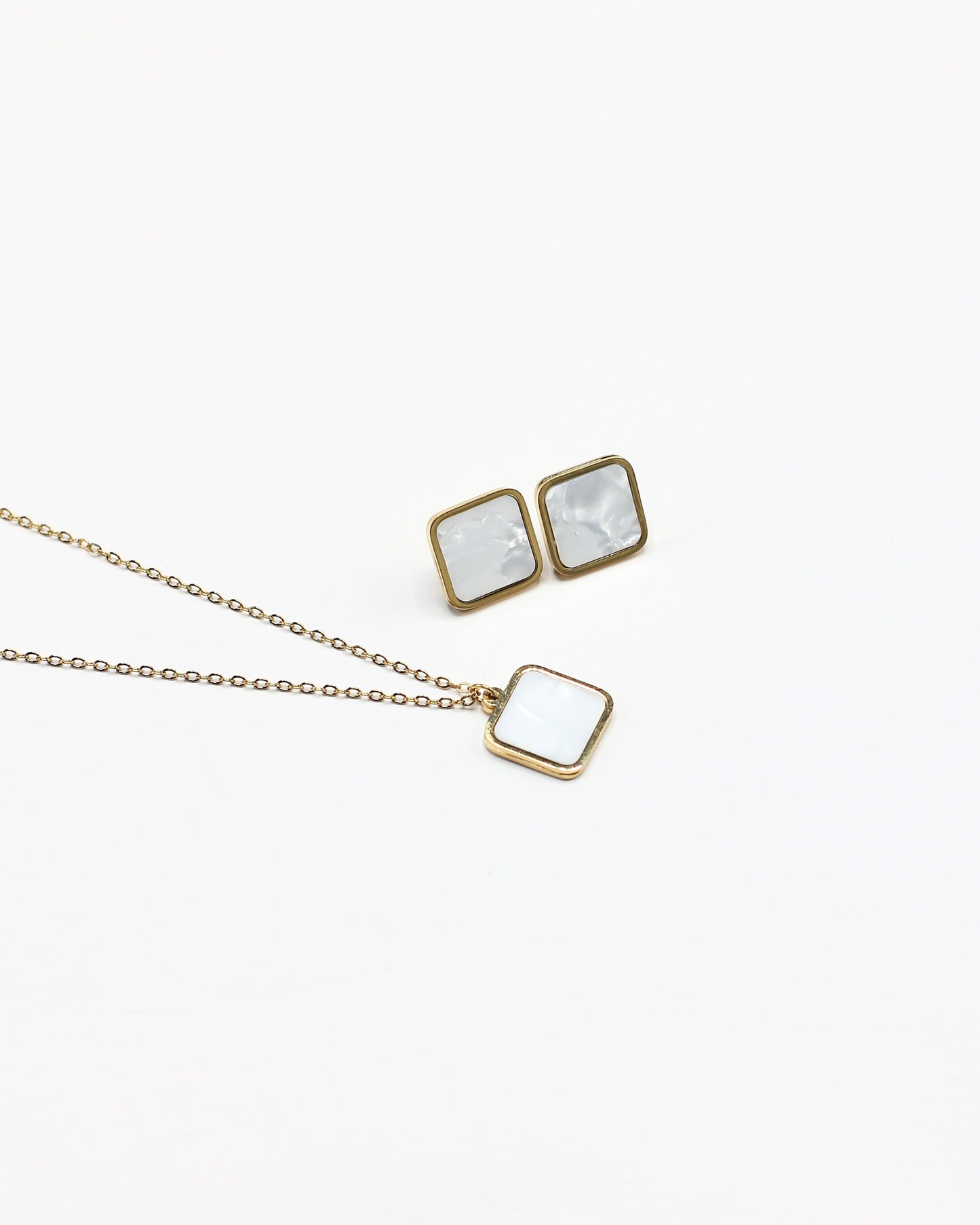 White Square Set