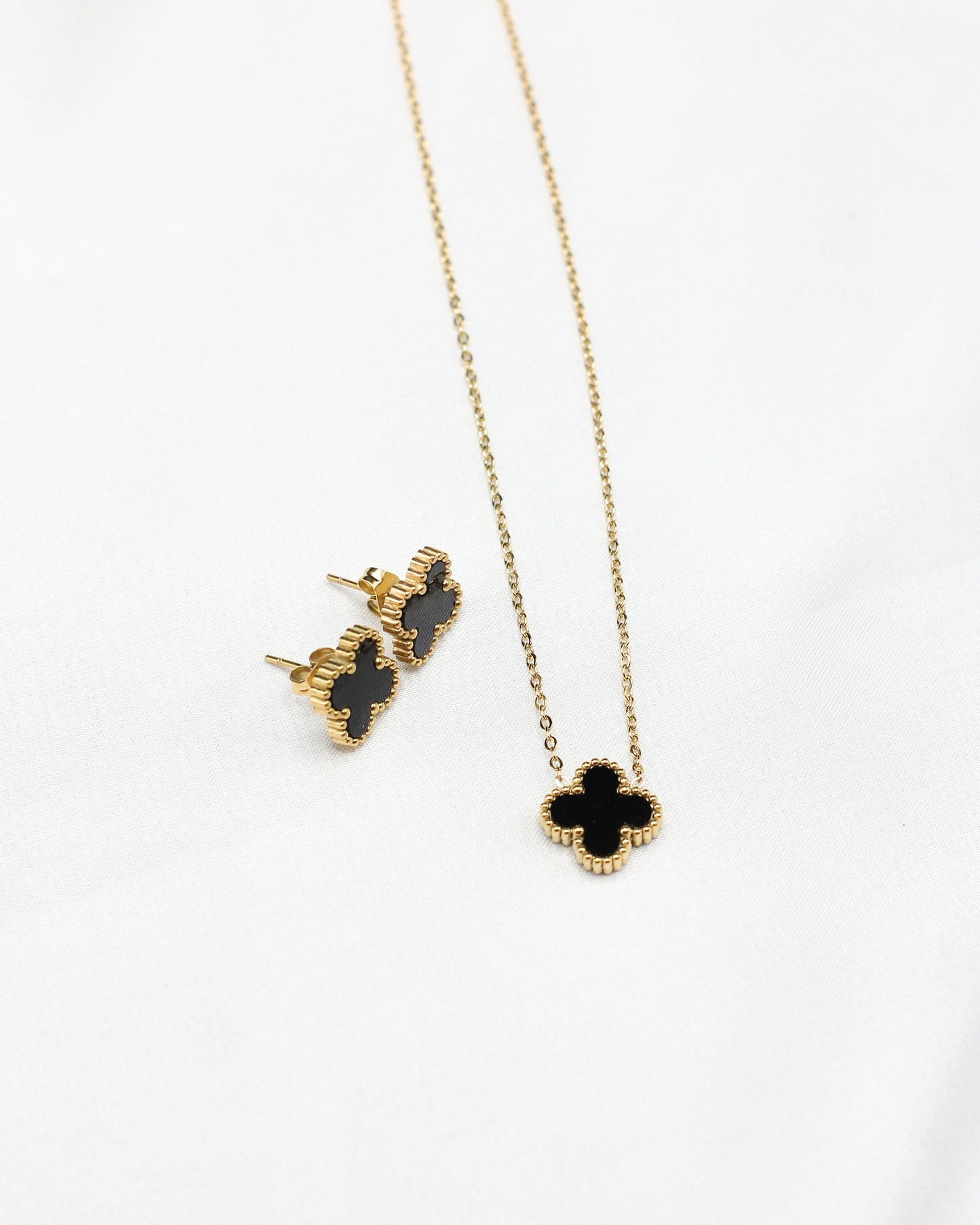 Clover Necklace & Stud Set