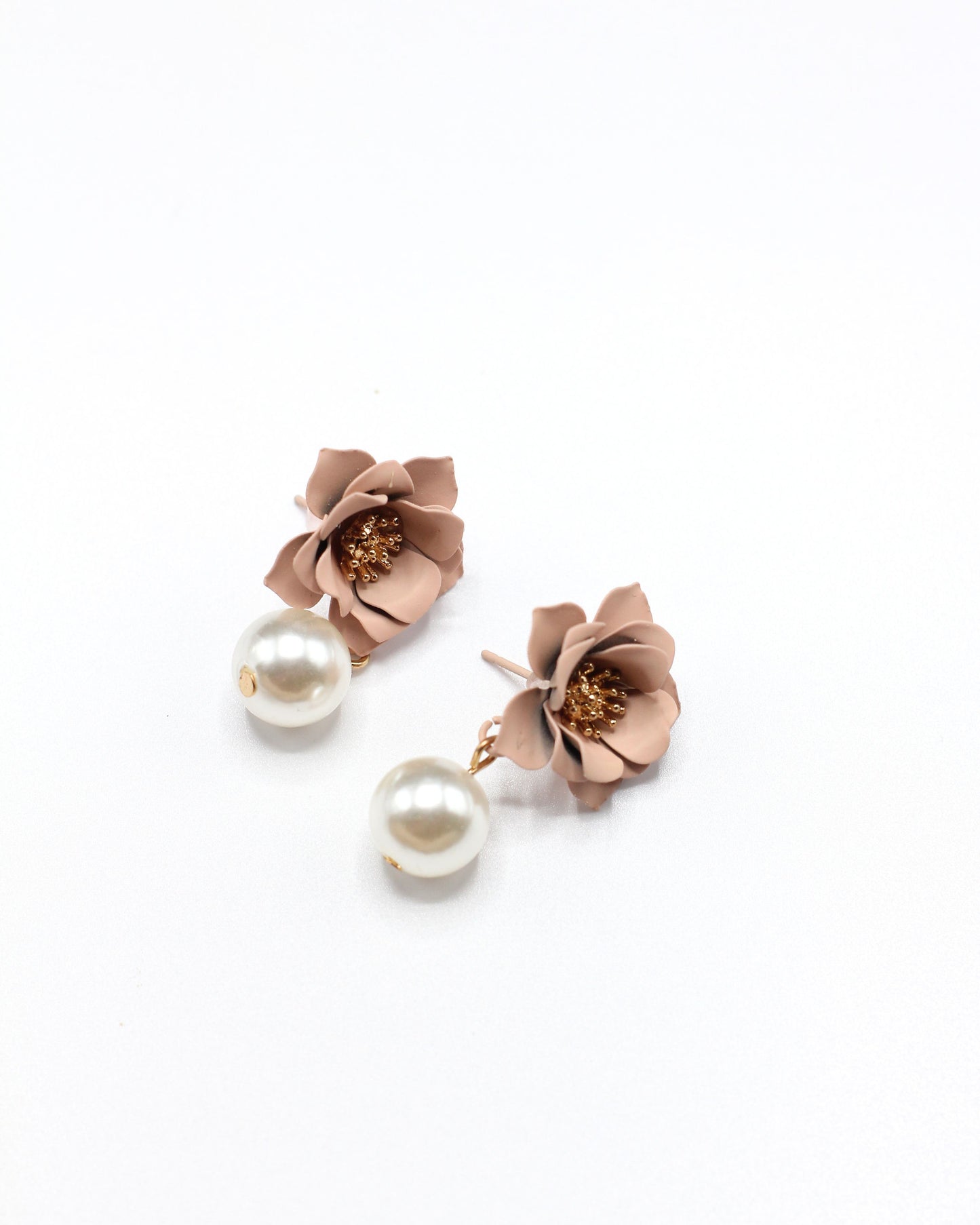 Pearl Drop Floral Earrings